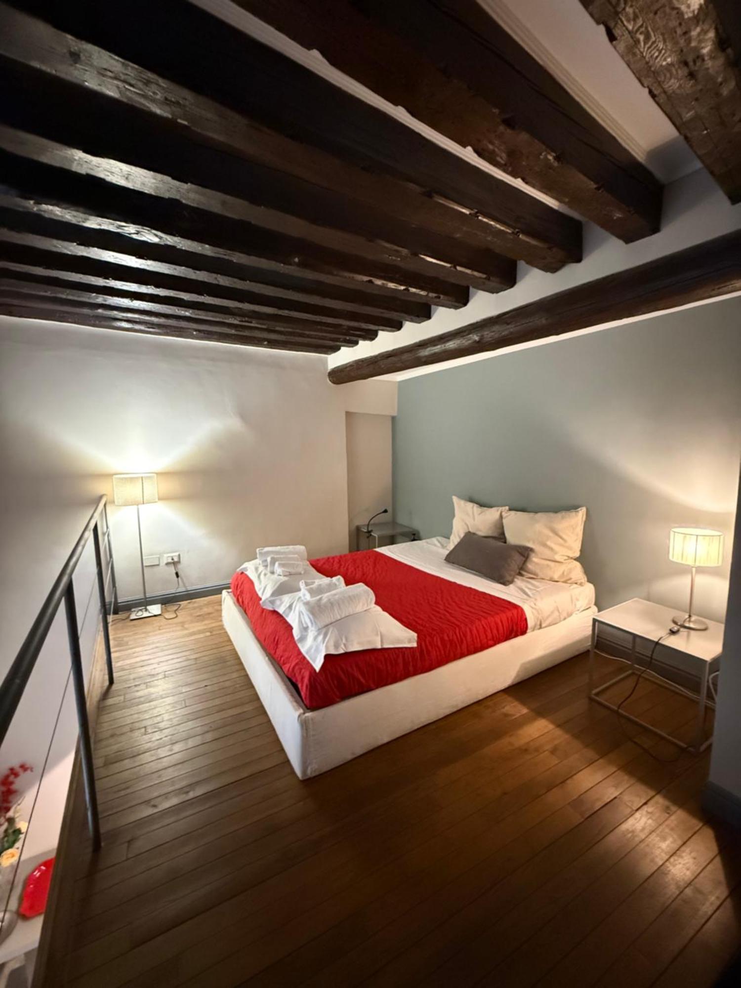 Palazzo Cambiaso Etico Apartamento